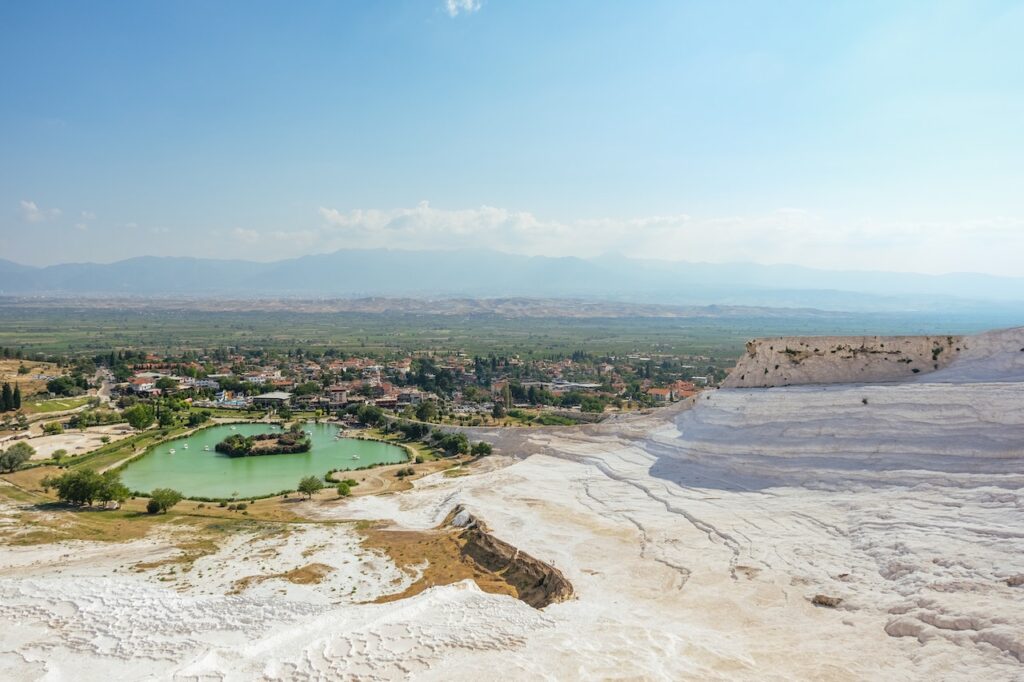 Photo by Amine İspir: https://www.pexels.com/photo/landscape-of-pamukkale-turkey-12783395/